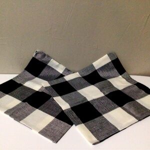 NWOT~ Plaid Black & White Pillow Cover Cases (2) (17” x 17”)